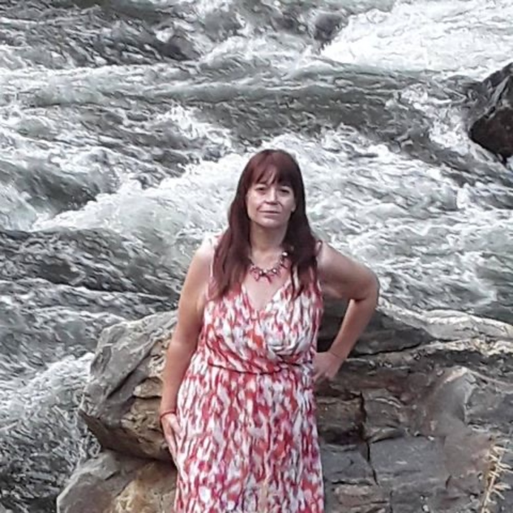 Meet your Posher, Bobbi